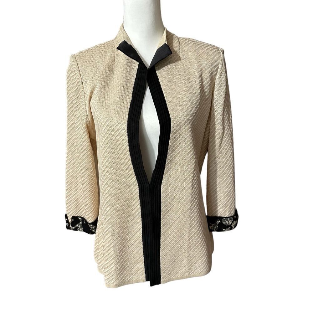 Ming Wang Cream and Black Blazer / Jacket Sz Small